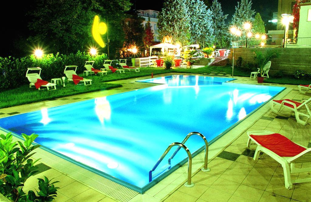 Hotel Boomerang Salsomaggiore Terme Exterior foto